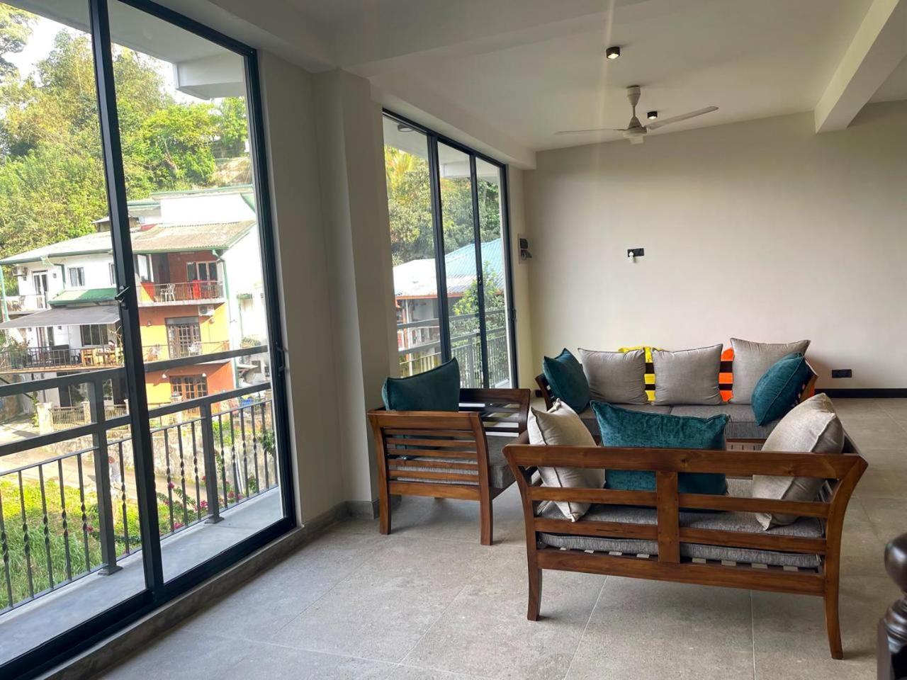 Hotel Lush Breeze Kandy Exterior foto