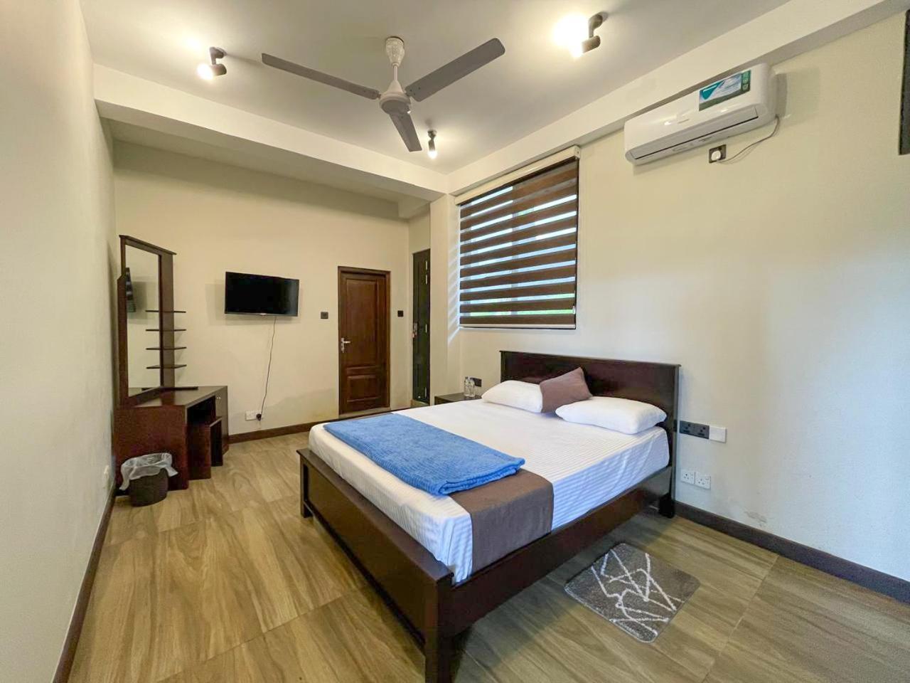 Hotel Lush Breeze Kandy Exterior foto